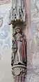 Estatua en el interior del templo.