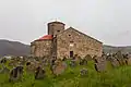 El cementerio y la iglesia.