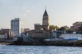 La cabecera vista desde el mar