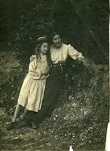  Charlotte Perkins Gilman and her daughter Katherine Beecher Stetson