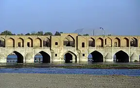 Puente Si-o-se Pol