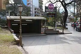 Acceso desde el parque
