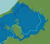 El lago Ladoga como parte del lago helado del Báltico (entre 11200 y 10500 años antes del presente). La línea azul claro marca el margen de la capa de hielo hacia el 13300  antes del presente.
