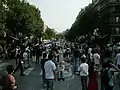 Durante el desfile militar del 14 de julio, la avenida está ocupada por tanques.