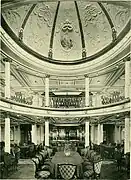 Salón comedor de primera clase del Lusitania, hacia 1907.