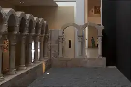 Claustro del siglo X en el Museo Nacional Machado de Castro.