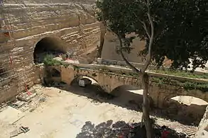 Túnel y puente ferroviario, La Valeta.