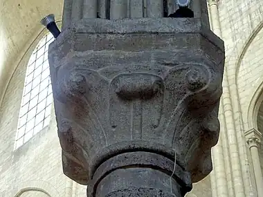 Capitel del coro