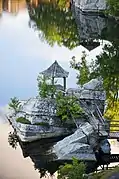 Un mirador para pescar a la sombra, Lake Mohonk, Nueva York