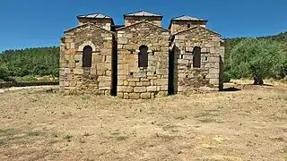 Los tres ábsides.