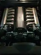 V12 M70B50 en un 850i.