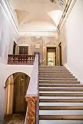 La gran escalera.