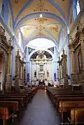 Interior de la misión.