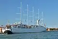 La nave de cruceros Wind Surf.