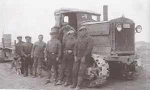 Obreros rusos en el yacimiento de Astra, Chubut, hacia 1936.