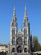 iglesia de los Santos Pedro y Pablo en Ostende (1899-1909, de Louis Delasenseri)