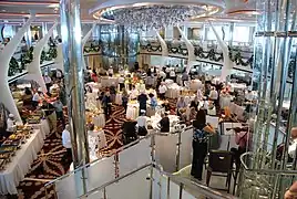Almuerzo en el Celebrity Equinox