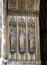 Figuras de la portada principal