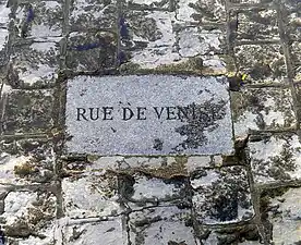 Placa que indica la calle antigua de Venecia.