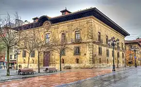 Camposagrado, palacios de Oviedo