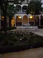 Patio del Convento de Santa Clara al atardecer