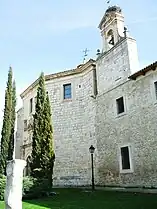 Fachada de iglesia