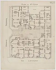 Dessin d'architecte assez simple au tracé et caractères noirs sur fond clair
