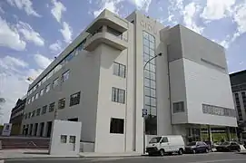 El Polo Científico-Tecnológico sobre el edificio recuperado del viejo playón de cargas