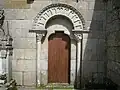 Portada meridional de la iglesia de ventosa.