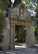 Portalada del convento de San Julián