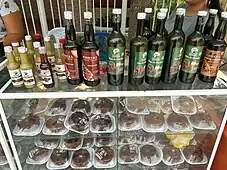 Vino, vinagre y picante de ciruela