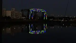 Puente de la Boca, instalación lumínica. Gonzalo Cordova. 2006.
