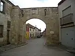 Puerta de la muralla.