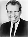 Ex-vicepresidente Richard Nixon de California.