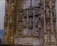 Tumba de Sancho I en la capilla mayor