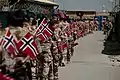 Soldados celebrando la fiesta nacional en Maimana, Afganistán.