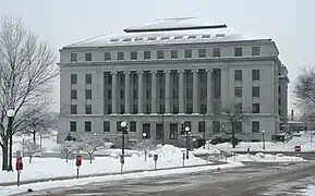 El edificio de oficinas del estado, donde los miembros de la Cámara de Representantes de Minnesota tienen oficinas, adyacente al Capitolio.