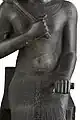 Detalle del kalasiris de la estatua de Ramsés II, Museo Egipcio de Turín.