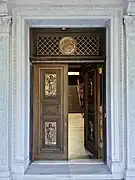 Puerta de entrada.