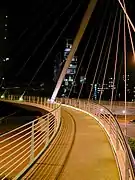 El puente por la noche.