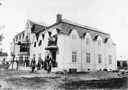 La villa durante la construcción en 1905