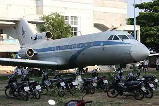 VN-A446_Yakolev_Yak.40_VAA_(7879700854) centro