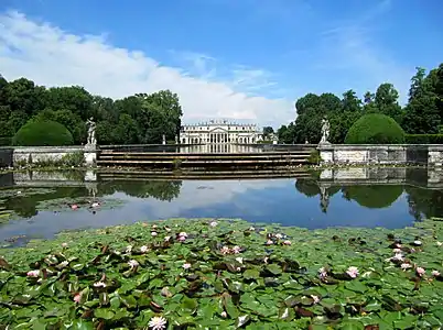 Reflejo en el estanque