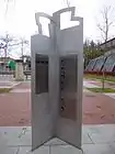 Memorial erigido en la Plaza Tres de Marzo, frente a la parroquia de San Francisco de Asís