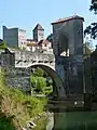 Vista del Puente de la Leyenda y la ciudad medieval.