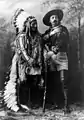 Uso antiguo de la camisa western bordada con Buffalo Bill