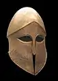 yelmo griego cerca del año 500 a.C.