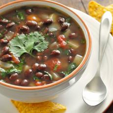 Sopa de frijoles negros