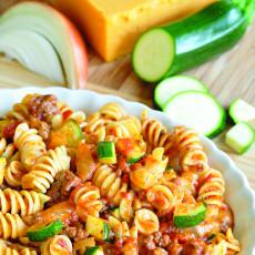 Pasta con carne y queso