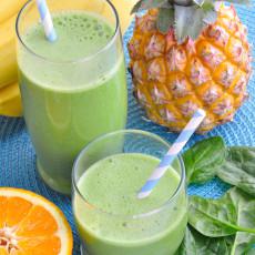 Batido energético de piña verde